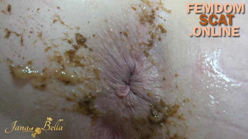 JanaBella – Closeup Shower Wall Enema Shit and Piss new scat porn videos